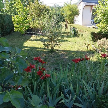 Chambre D'Hotes "Les Paturelles" Fougeres-sur-Bievre Εξωτερικό φωτογραφία