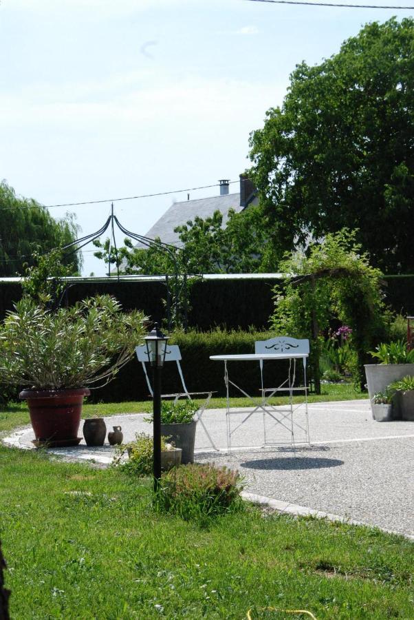Chambre D'Hotes "Les Paturelles" Fougeres-sur-Bievre Εξωτερικό φωτογραφία